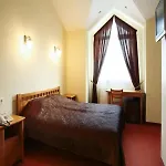 Riverside 3*